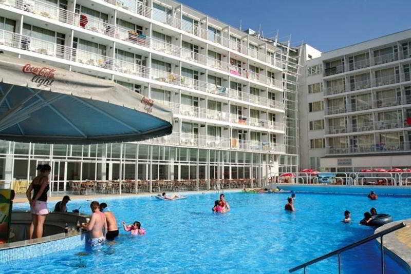 Hotel Korona Sluneční pobřeží Exteriér fotografie