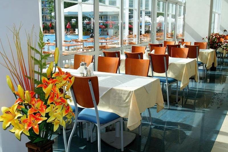 Hotel Korona Sluneční pobřeží Exteriér fotografie